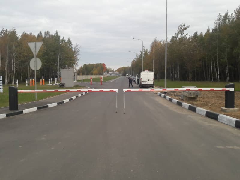 Шлагбаум DoorHan в Омске с установкой